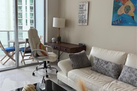 Apartment in Miami, Florida 1 bedroom, 65.12 sq.m. № 2072058 - photo 8