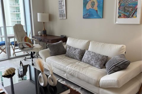 Apartment in Miami, Florida 1 bedroom, 65.12 sq.m. № 2072058 - photo 5