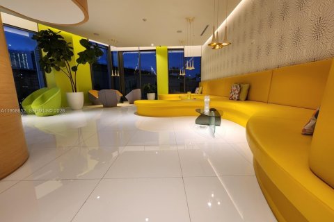 Condominio en venta en Miami, Florida, 3 dormitorios, 103.12 m2 № 2018049 - foto 22