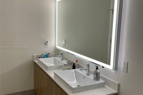 Купить кондоминиум в Авентура, Флорида 1 спальня, 80.64м2, № 1997785 - фото 6