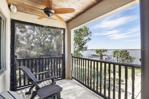 House in Merrit Island, Florida 4 bedrooms, 370.49 sq.m. № 1572433 - photo 25
