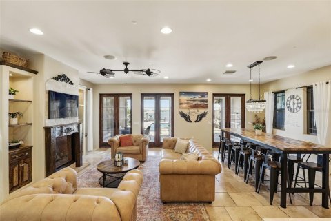 House in Merrit Island, Florida 4 bedrooms, 370.49 sq.m. № 1572433 - photo 5