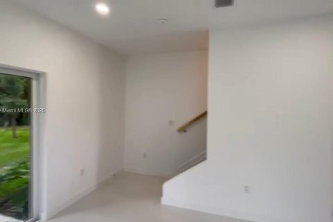 Touwnhouse à louer à Delray Beach, Floride: 3 chambres, 129.23 m2 № 1970972 - photo 12