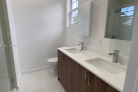 Touwnhouse à louer à Delray Beach, Floride: 3 chambres, 129.23 m2 № 1970972 - photo 11