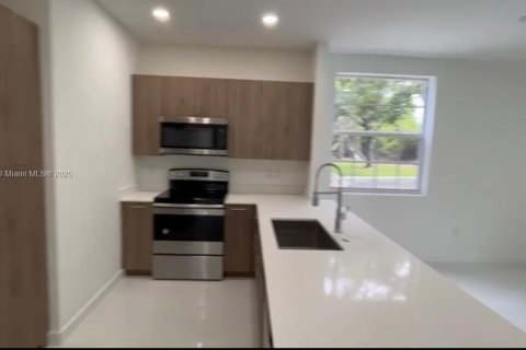 Touwnhouse à louer à Delray Beach, Floride: 3 chambres, 129.23 m2 № 1970972 - photo 9