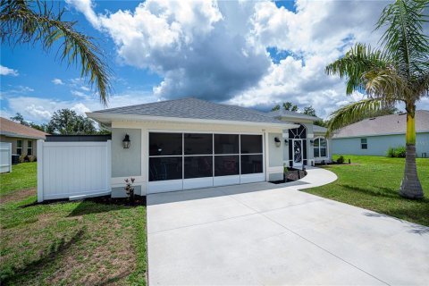 House in Punta Gorda, Florida 4 bedrooms, 215.72 sq.m. № 1775509 - photo 6