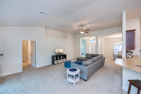 House in Punta Gorda, Florida 4 bedrooms, 215.72 sq.m. № 1775509 - photo 12