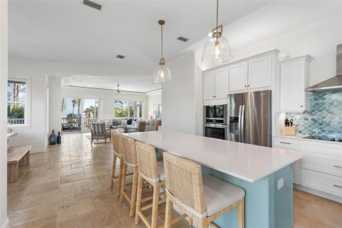 House in Palm Coast, Florida 6 bedrooms, 358.42 sq.m. № 2110115 - photo 15