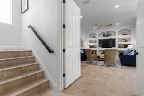 House in Palm Coast, Florida 6 bedrooms, 358.42 sq.m. № 2110115 - photo 23