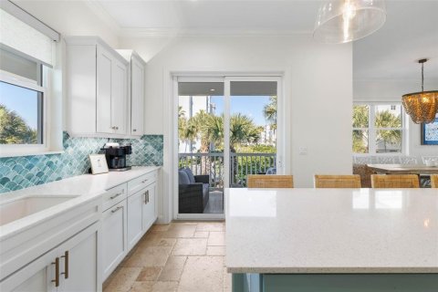 House in Palm Coast, Florida 6 bedrooms, 358.42 sq.m. № 2110115 - photo 16