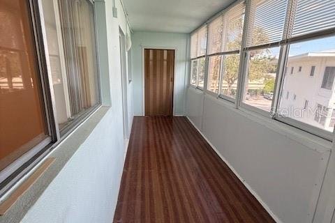 Condo in Seminole, Florida, 2 bedrooms  № 1873934 - photo 14