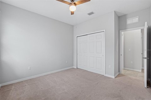 House in Palm Coast, Florida 3 bedrooms, 150.87 sq.m. № 2421687 - photo 21
