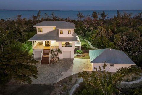 Casa en venta en Boca Grande, Florida, 4 dormitorios, 246.01 m2 № 2100617 - foto 9