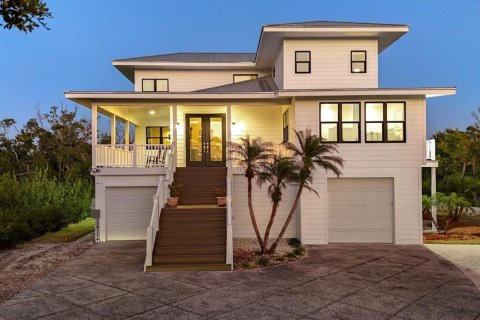 Casa en venta en Boca Grande, Florida, 4 dormitorios, 246.01 m2 № 2100617 - foto 2