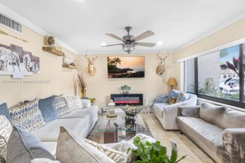 Condo in Davie, Florida, 3 bedrooms  № 1867661 - photo 6