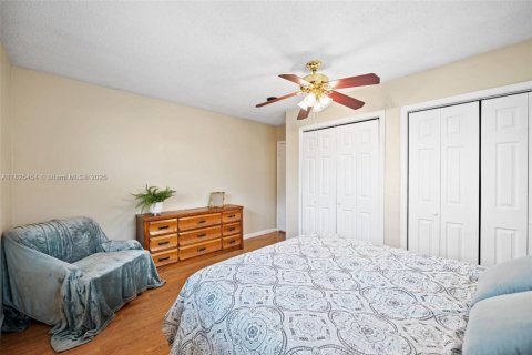 Casa en venta en Tamarac, Florida, 2 dormitorios, 147.44 m2 № 1794157 - foto 17