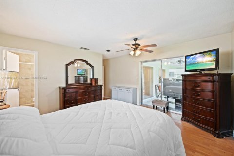 Casa en venta en Tamarac, Florida, 2 dormitorios, 147.44 m2 № 1794157 - foto 14