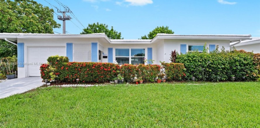 Casa en Tamarac, Florida 2 dormitorios, 147.44 m2 № 1794157