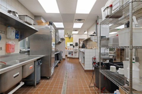 Commercial property in Chiefland, Florida 118.91 sq.m. № 2427113 - photo 18