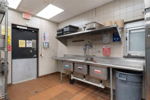 Commercial property in Chiefland, Florida 118.91 sq.m. № 2427113 - photo 17