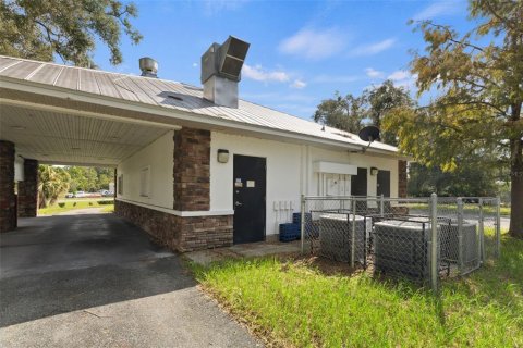 Commercial property in Chiefland, Florida 118.91 sq.m. № 2427113 - photo 24