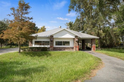 Commercial property in Chiefland, Florida 118.91 sq.m. № 2427113 - photo 2