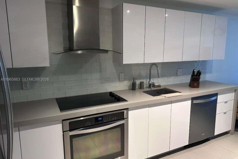 Снять в аренду кондоминиум в Майами, Флорида 54.07м2, № 2027299 - фото 4