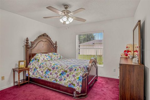 House in Palm Bay, Florida 3 bedrooms, 162.58 sq.m. № 2220286 - photo 19