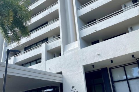 Copropriété à vendre à Coral Gables, Floride: 3 chambres, 149.2 m2 № 2055536 - photo 25