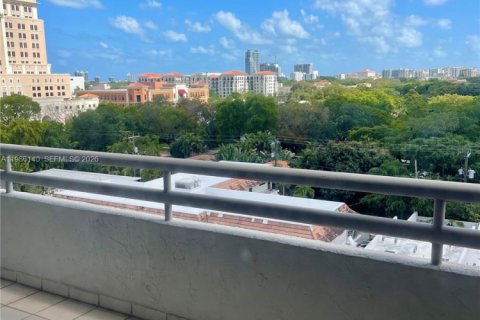 Copropriété à vendre à Coral Gables, Floride: 3 chambres, 149.2 m2 № 2055536 - photo 19
