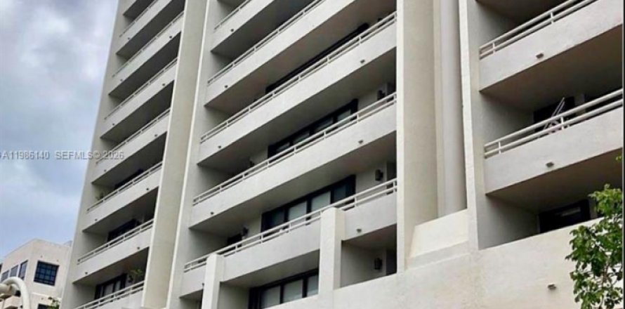 Condo à Coral Gables, Floride, 3 chambres  № 2055536