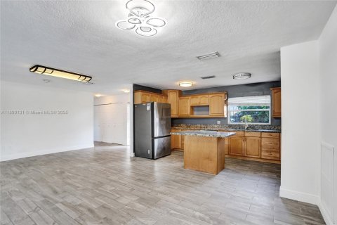 Casa en venta en Delray Beach, Florida, 3 dormitorios, 134.43 m2 № 1951366 - foto 11
