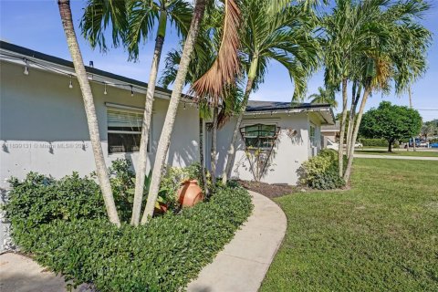 Casa en venta en Delray Beach, Florida, 3 dormitorios, 134.43 m2 № 1951366 - foto 4