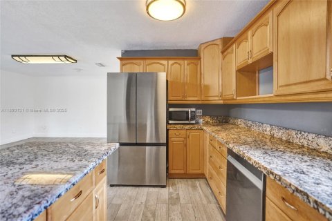 Casa en venta en Delray Beach, Florida, 3 dormitorios, 134.43 m2 № 1951366 - foto 17