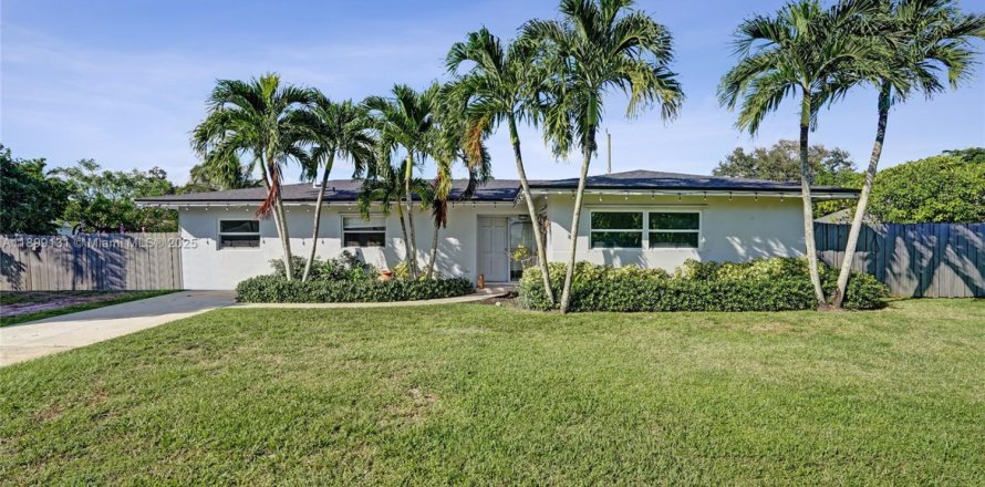 Casa en Delray Beach, Florida 3 dormitorios, 134.43 m2 № 1951366