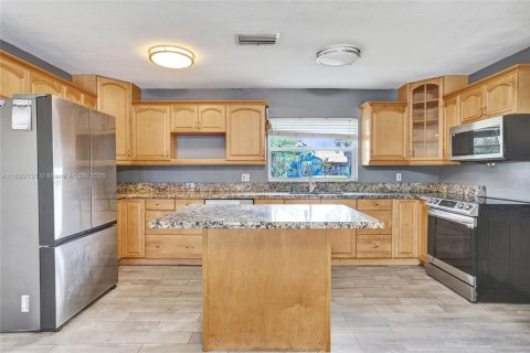 Casa en venta en Delray Beach, Florida, 3 dormitorios, 134.43 m2 № 1951366 - foto 14