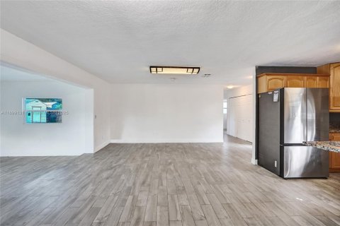 Casa en venta en Delray Beach, Florida, 3 dormitorios, 134.43 m2 № 1951366 - foto 12