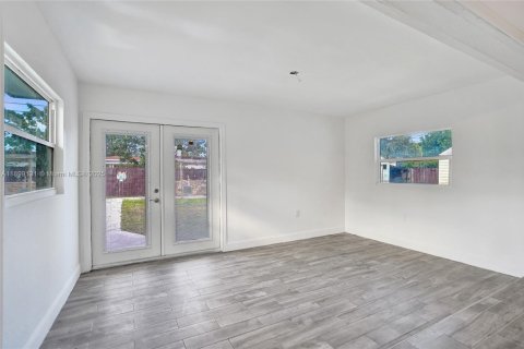 Casa en venta en Delray Beach, Florida, 3 dormitorios, 134.43 m2 № 1951366 - foto 21