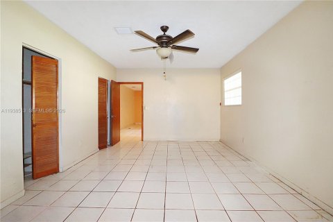 Купить виллу или дом в Майами, Флорида 3 спальни, 163.14м2, № 1996284 - фото 8