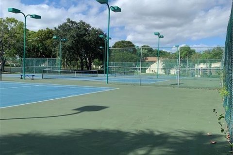 Condominio en alquiler en Pompano Beach, Florida, 2 dormitorios, 85.47 m2 № 1175105 - foto 1