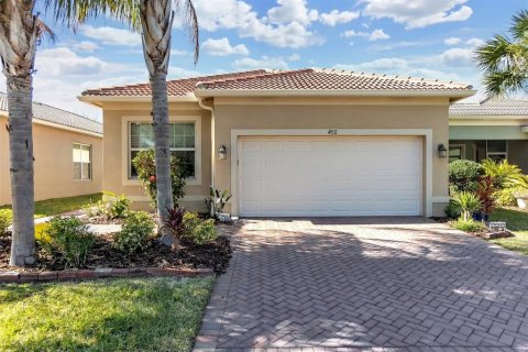 House in Wimauma, Florida 3 bedrooms, 185.8 sq.m. № 2217420 - photo 18