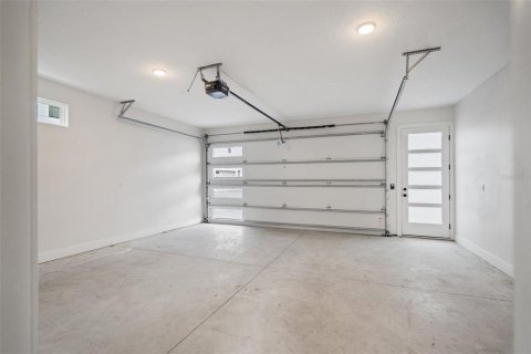 Touwnhouse à vendre à Saint Petersburg, Floride: 3 chambres, 189.43 m2 № 1902570 - photo 29