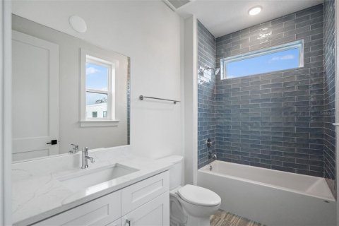 Touwnhouse à vendre à Saint Petersburg, Floride: 3 chambres, 189.43 m2 № 1902570 - photo 27