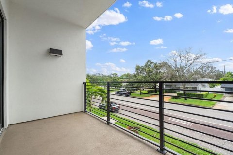 Touwnhouse à vendre à Saint Petersburg, Floride: 3 chambres, 189.43 m2 № 1902570 - photo 17