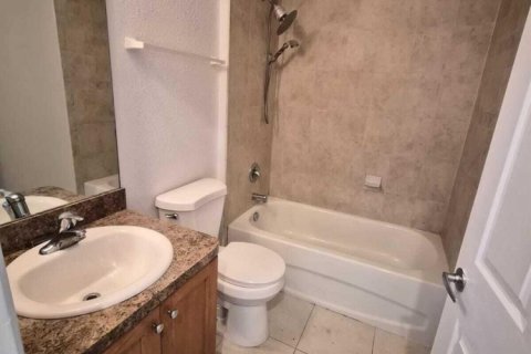 Townhouse in Boynton Beach, Florida 3 bedrooms, 144.65 sq.m. № 2083376 - photo 6