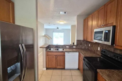 Townhouse in Boynton Beach, Florida 3 bedrooms, 144.65 sq.m. № 2083376 - photo 10