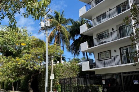 Copropriété à vendre à Miami Beach, Floride: 2 chambres, 105.91 m2 № 1708282 - photo 4