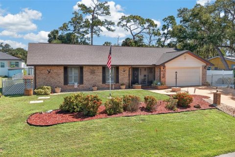 Casa en North Port, Florida 3 dormitorios, 150.22 m2 № 2360660