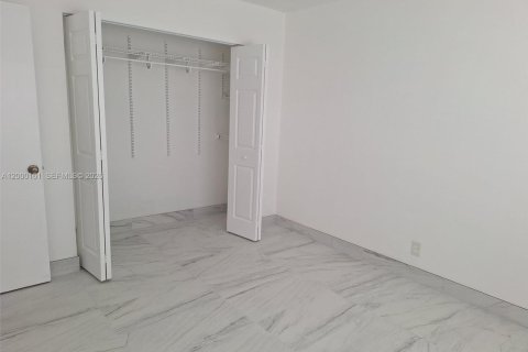 Copropriété à louer à Miami, Floride: 3 chambres, 88.44 m2 № 2065169 - photo 7