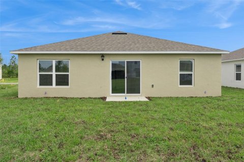 House in DeLand, Florida 3 bedrooms, 123.37 sq.m. № 2431242 - photo 23